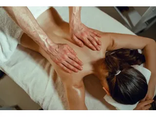 Massaggi - benessere Catania - MASSAGGI RELAX Tel:3508725231