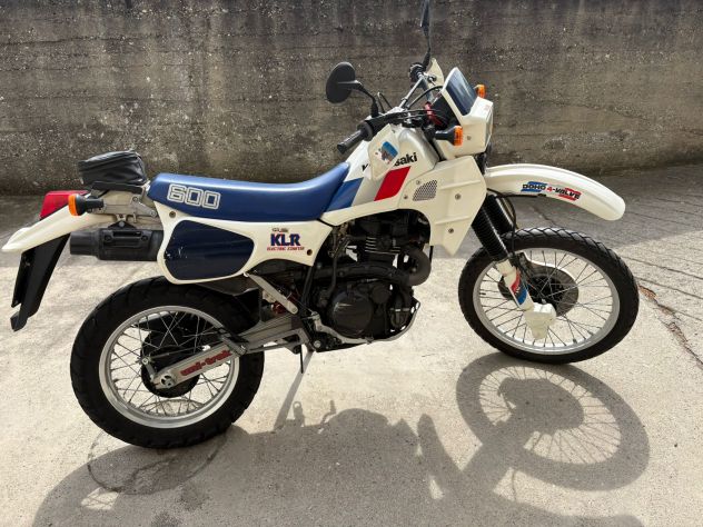 Kawasaki kLR 600 con starter Electric del 1986 due proprietari con soli 21.700 - Foto 6