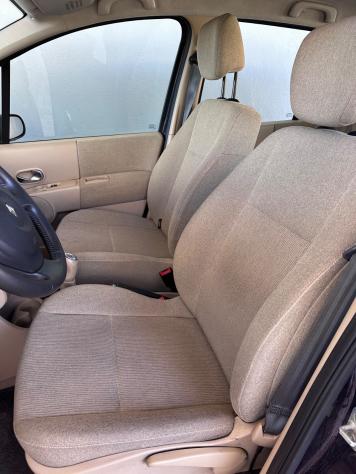 Renault Modus 1.5 dci Confort Expression 82cv - Foto 6
