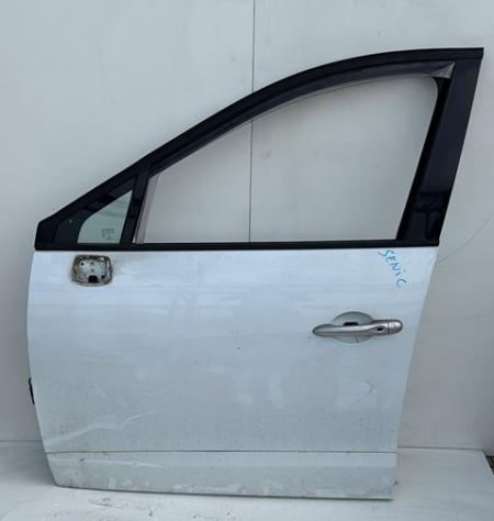 PORTA ANT.S.  BIANCO C/ALZ. E SERR. 999-U1307463 Carrozzeria  Lamierati esterni  Porte  Porta ant. sx. RENAULT - SCENIC - 01-05-2009 - 01-10-2016, REN