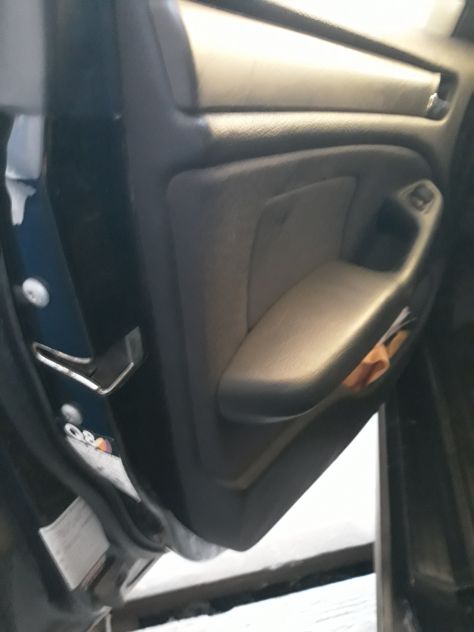 Serrature maniglie e ricambi Bmw 320d e46