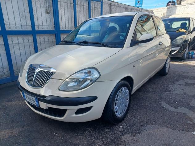 Lancia Ypsilon 1.2 Argento