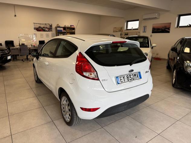 Ford Fiesta 1.4 GPL (SCADENZA 2036) UNIPRO 2015 - Foto 3