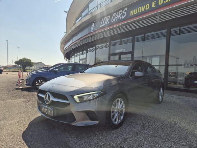 MERCEDES-BENZ A 180 d Premium rif. 23513280