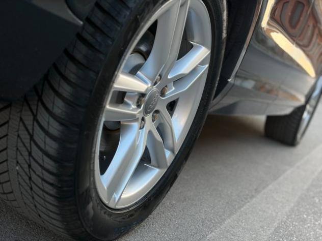 AUDI Q3 2.0TDI 150 quattro S-tronic Edition Sport rif. 23796426 - Foto 5