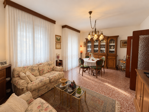 Appartamento in vendita a Cascina 110 mq Rif: 1448223
