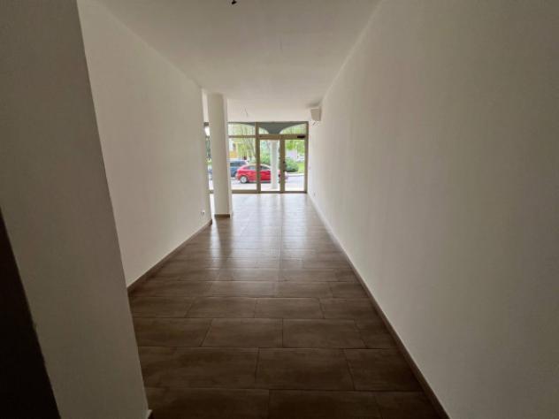 Immobile di 70 m² con 1 locale in affitto a Iseo - Foto 12