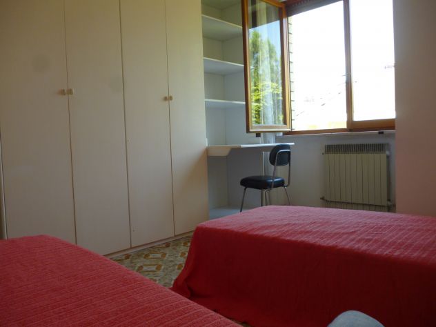 Affitto a 550 EURO appartamento con 3 posti letto. - Foto 5