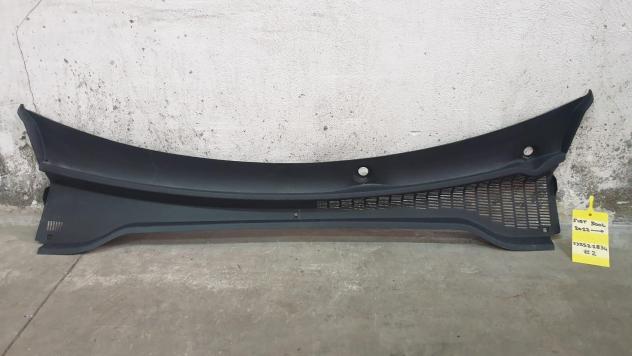GRIGLIA GOCCIOLATOIO ANT. FIAT 500 L Serie (351_352) 735521834 (12)