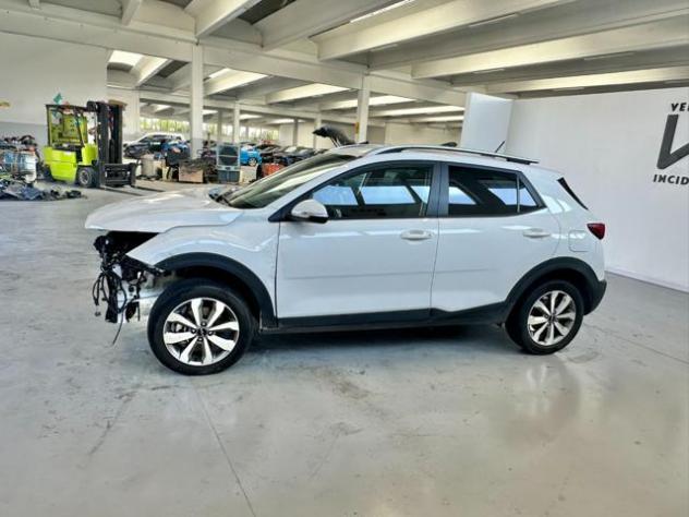 KIA Stonic 1.2 DPI STYLE rif. 24006725 - Foto 4