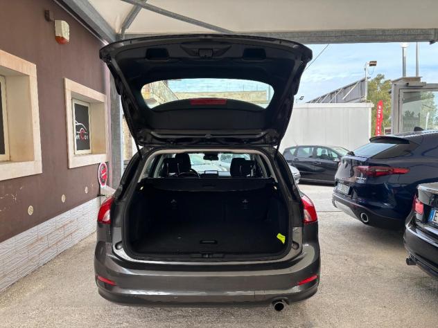 FORD - Focus Station Wagon - Focus 1.5 EcoBlue 120CV SW Business - Foto 7