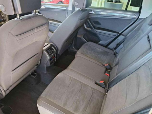VOLKSWAGEN Tiguan 2.0 TDI 150 CV SCR DSG Elegance rif. 23799273 - Foto 10