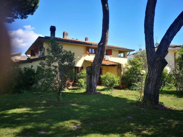 Villa in vendita a Marina di Carrara - Carrara 350 mq Rif: 1330768 - Foto 2