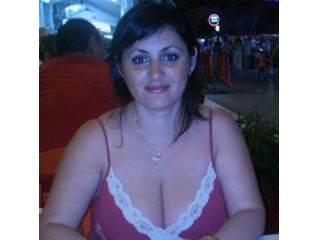 Amore e incontri Potenza - Donna di Potenza, 36 anni.  Fisico Tettona