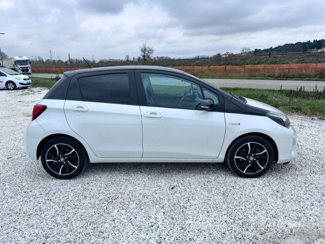 Toyota Yaris III 2015 5p 1.5h Style my16 - Foto 10