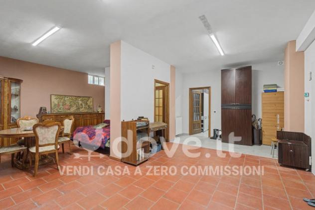 Villa di 228 m² con 5 locali e box auto in vendita a Alpignano - Foto 2
