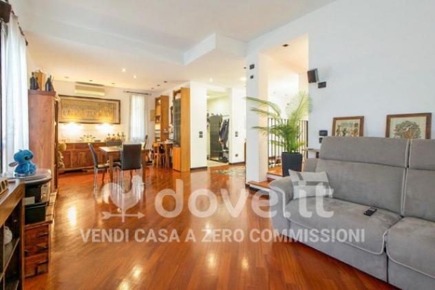 Villa di 245 m² con 4 locali in vendita a Bresso - Foto 2