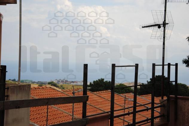 APPARTAMENTO di 3 vani e di 101 mq (MESSINA) rif. 2vs18006 - Foto 8