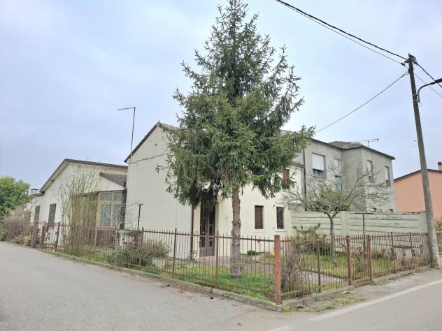 Bifamiliare in vendita a Rovigo
