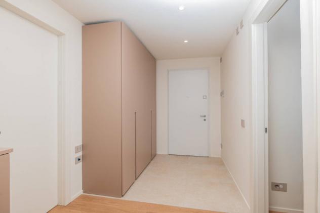 Appartamento di 160 m² con 4 locali e box auto doppio in vendita a Milano - Foto 5