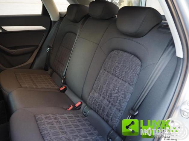 AUDI Q3 2.0 TDI 120 CV S tronic Sport - Foto 6