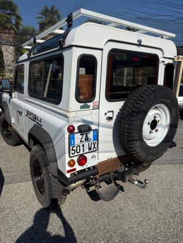 Land Rover Defender 90 2.4 TD4 Station Wagon E N1 - Foto 2