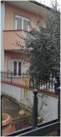 Immobile in asta di 156 m², box auto in vendita a Gualdo Tadino - Foto 8