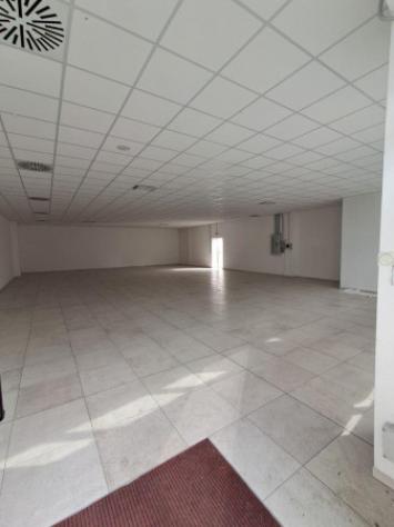 Immobile di 229 m² con 1 locale in affitto a Torino - Foto 6
