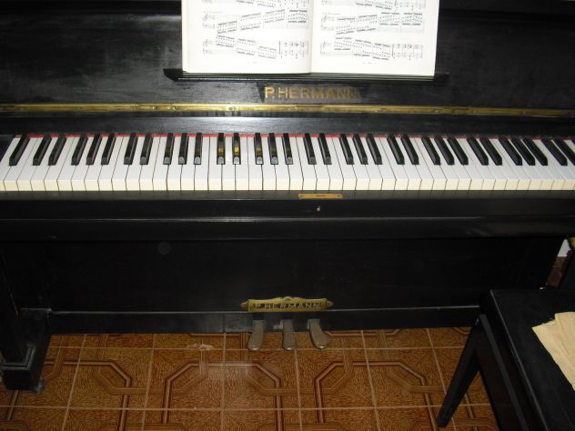 pianoforte verticale