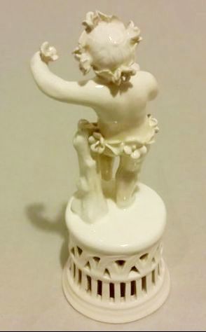 PUTTO IN CERAMICA BIANCA SMALTATA FIRMATO DA "VECCHIA ESTE" COME NUOVO - Foto 2