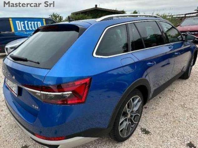 SKODA Superb Superb Wagon 2.0 tdi evo Scout 4x4 200cv dsg - GM4 rif. 23807290 - Foto 6