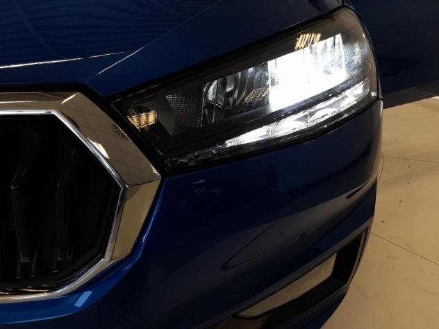Škoda Fabia 1.0 MPI Evo 59KW STYLE - Foto 8