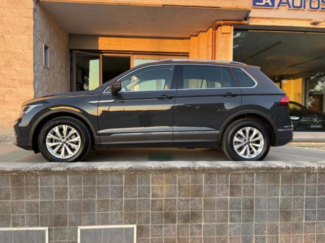 VOLKSWAGEN Tiguan 2.0 TDI 150 CV SCR DSG Life rif. 23935503 - Foto 8