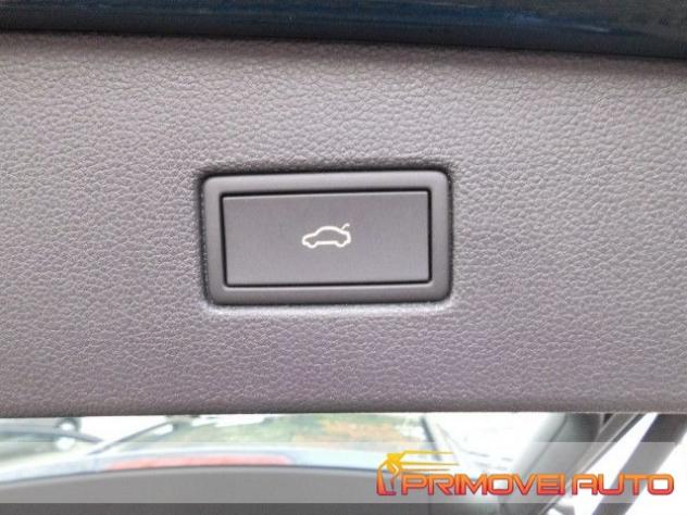 VOLKSWAGEN Tiguan 2.0 TDI SCR Life rif. 20005037 - Foto 10