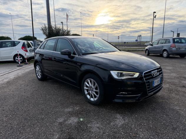 Audi A3 SPB 1.4 TFSI g-tron Ambiente NEOPATENTATI - Foto 2