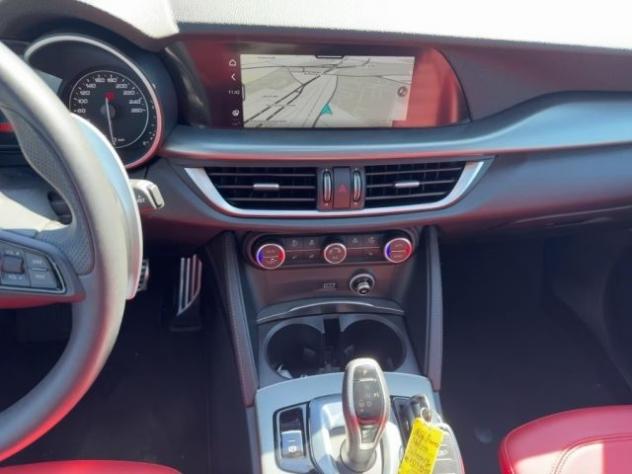ALFA ROMEO Stelvio 2.0 Turbo 200 CV AT8 Q4 Sprint - TETTO PELLE ROSSA rif. 22860983 - Foto 10
