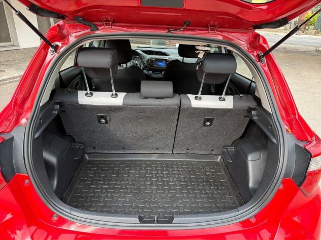 Toyota Yaris Yaris 5p 1.5h Active my18 - Foto 6