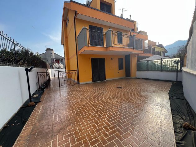 VILLA A SCHIERA CAPOFILA - Foto 5