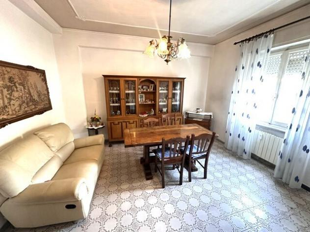 Quadrilocale in vendita a Follo - Foto 3