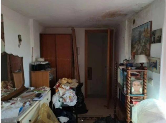 Immobile in asta di 181 m², box auto in vendita a Latina - Foto 11