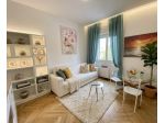 Bilocale con Balcone Vista Lago a 10 Minuti dal Centro di Salò