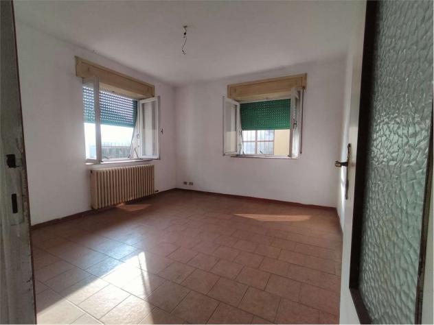 VALB3 - VAL BREMBILLA - APPARTAMENTO DA RISTRUTTURARE - Foto 3