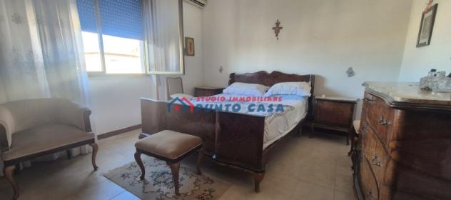 SAN GIULIANO – Appartamento all’8° e ultimo p. c/a – 100 mq ca. – 3 vani + acc. Buone condizioni, vista mare. Euro 59 mila CL GI - Foto 9