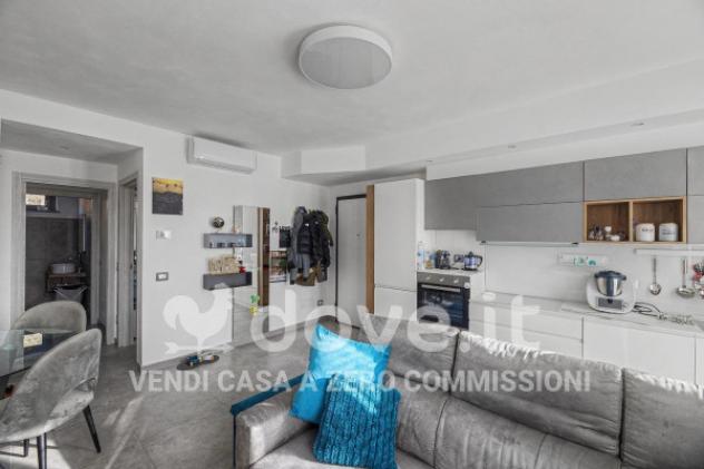 Appartamento di 60 m² con 2 locali e box auto in vendita a Gavirate - Foto 4