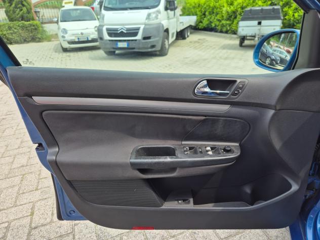 Volkswagen Golf 1.6 /116 cv / Benzina /catena nuova /OK NEOPATENTATI - Foto 7