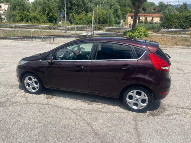 FORD - Fiesta - 1.4 TDCi 68CV 5p. Titanium - Foto 8