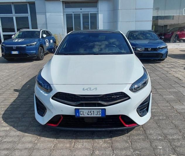 Kia ProCeed 1.6 T-GDI DCT GT - Foto 2