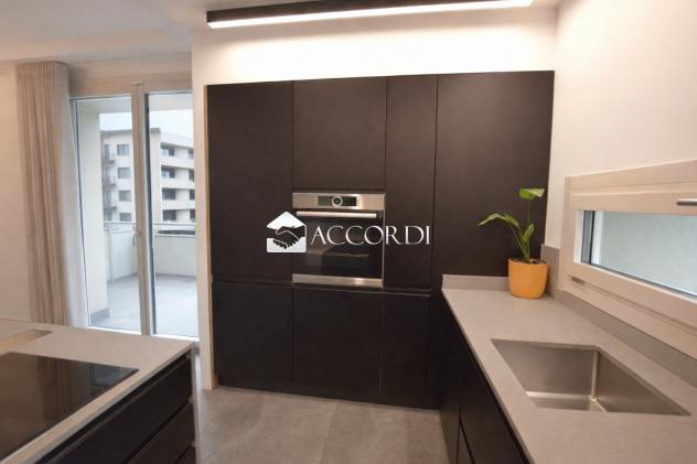 APPARTAMENTO di 4 vani e di 125 mq (MONTEBELLUNA) rif. PE2A - Foto 5