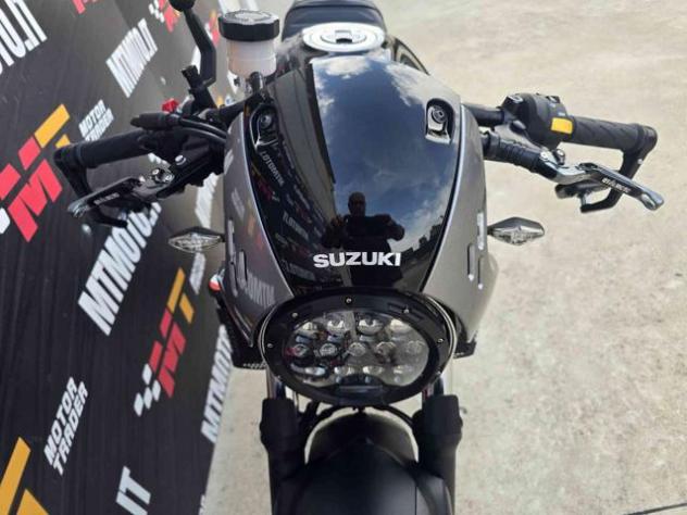 SUZUKI SV 650 X Video 360 rif. 24118909 - Foto 9