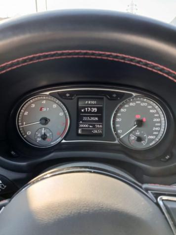 AUDI A1 S1 Sportback 2.0 TFSI quattro * 38.000 KM REALI * rif. 23764922 - Foto 8
